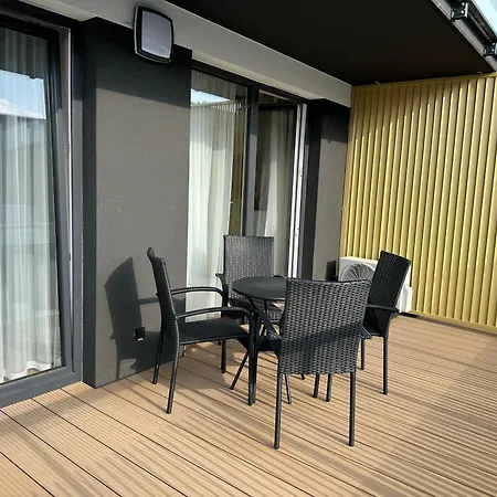 Posesja Plazowa Apartament Grzybowo (West Pomeranian)